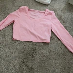 pink long sleeve crop